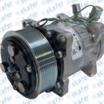 COMPRESSOR SANDEN AA7H15AA 8PK 24V ORELHA SAÍDA PARA CIMA ROSCA 7910s 9303 600025 05004627A