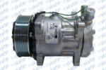 COMPRESSOR SANDEN AA7H15AA 8PK 24V ORELHA SAÍDA PARA CIMA ROSCA 7910s 9303 600025 05004627A - Imagem 2